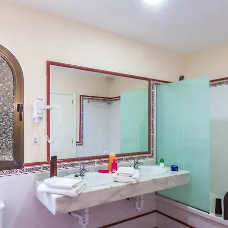 Oasis By コラレホ